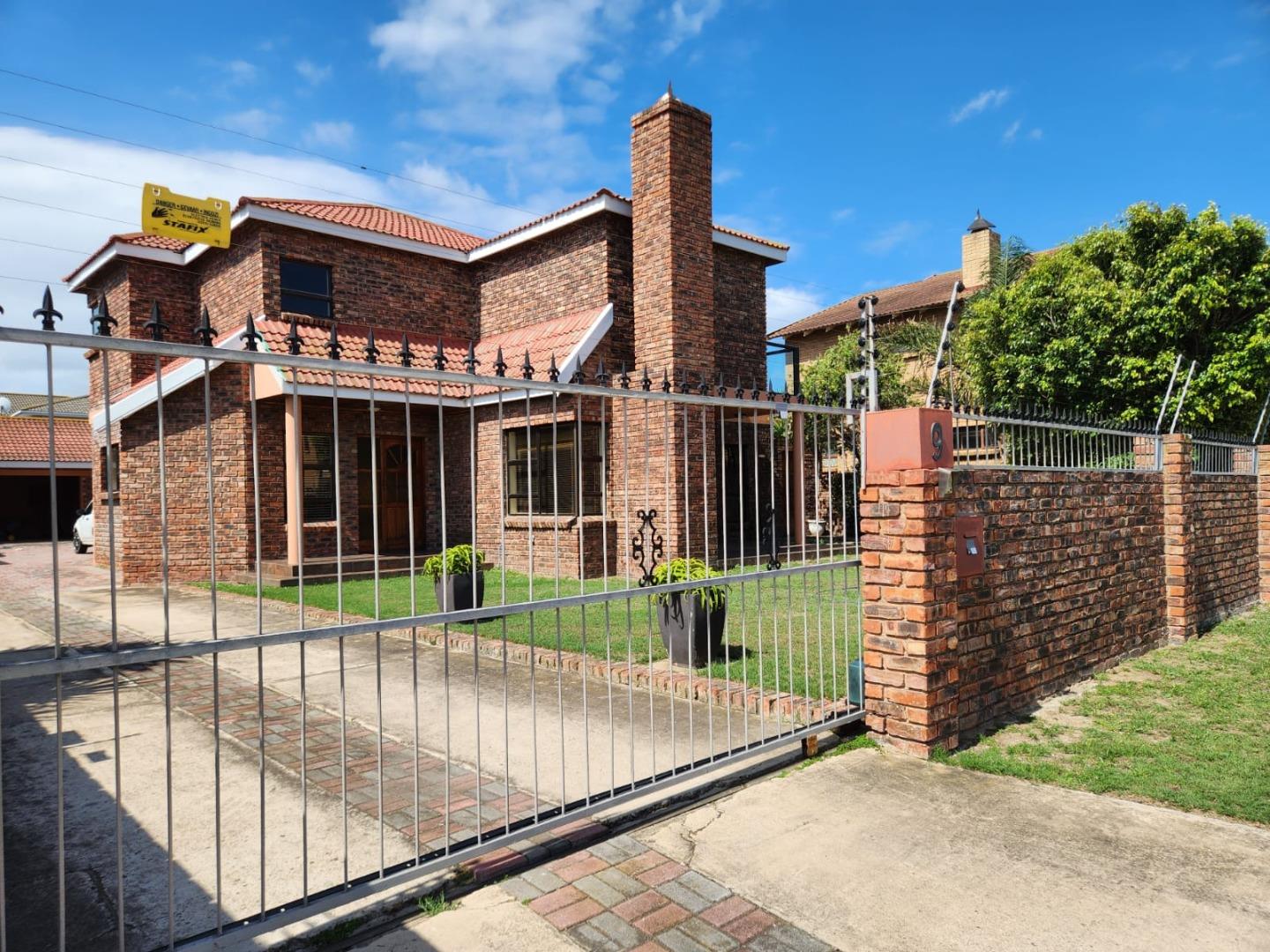 4 Bedroom House for Sale - Eastern Cape
