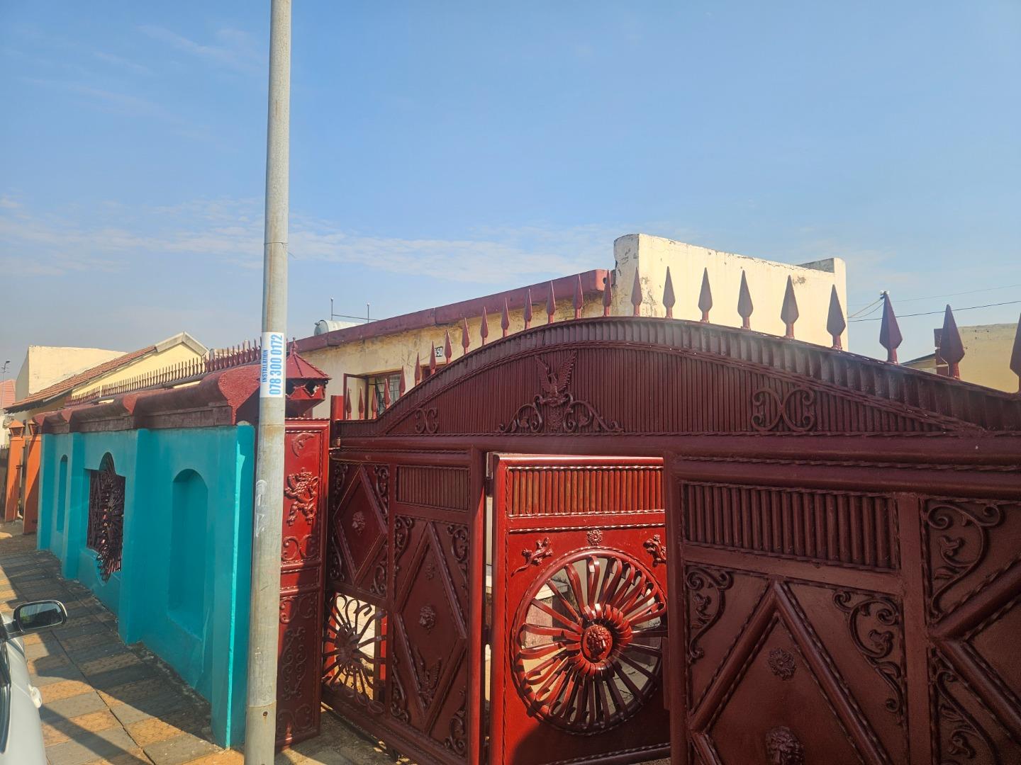 5 Bedroom House for Sale - Gauteng