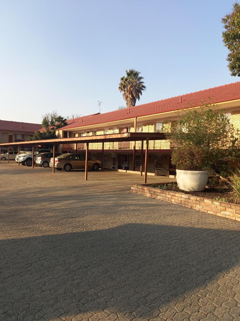 1 Bedroom Flat for Sale - Mpumalanga