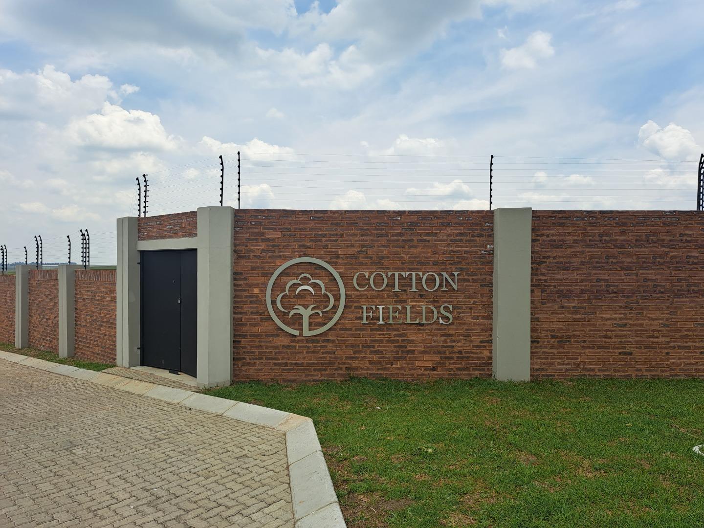 2 Bedroom  Townhouse for Sale in Secunda - Mpumalanga