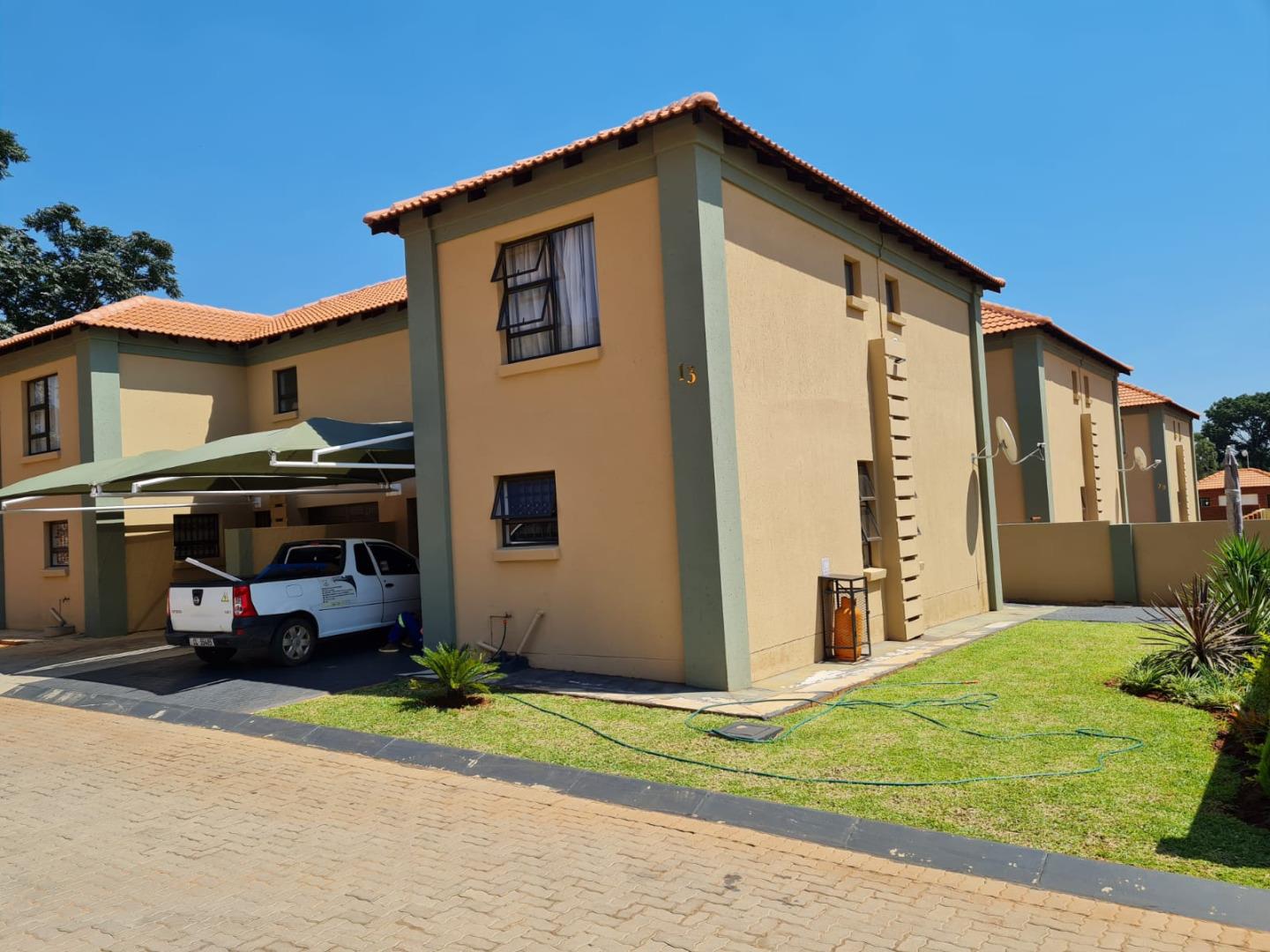 3 Bedroom Duplex for Sale - Gauteng