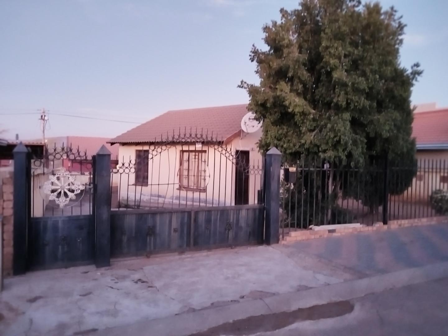 2 Bedroom House for Sale - Gauteng