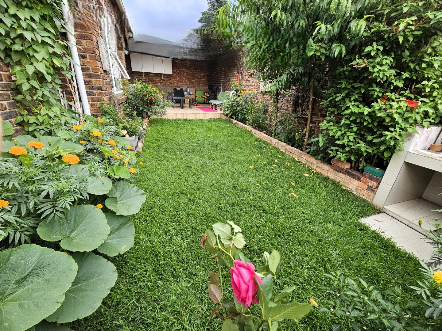3 Bedroom Townhouse for Sale - Gauteng
