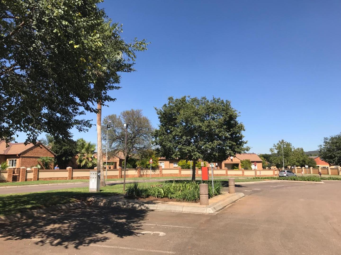 2 Bedroom  Duplex for Sale in Pretoria - Gauteng