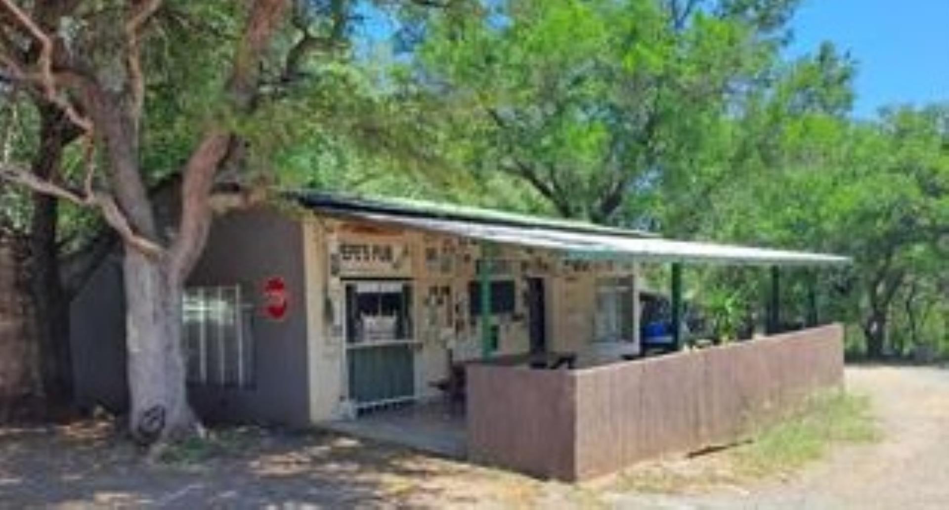 732310_Pub_Front.jpg