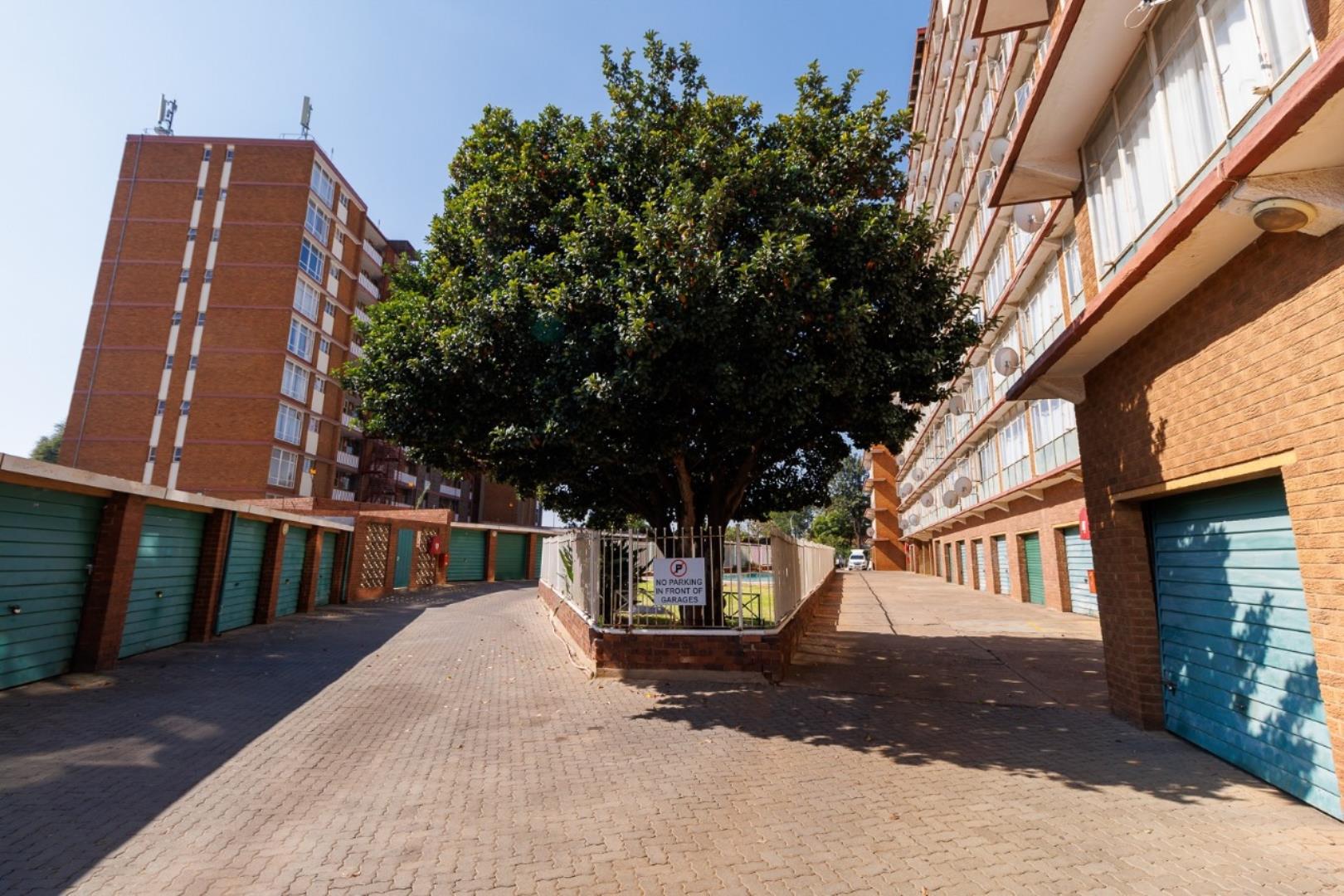 1.5 Bedroom Apartment for Sale - Gauteng
