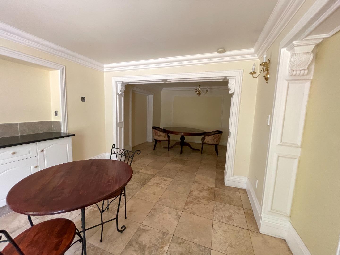 740787_Apartment_201_(5)_N_.JPG