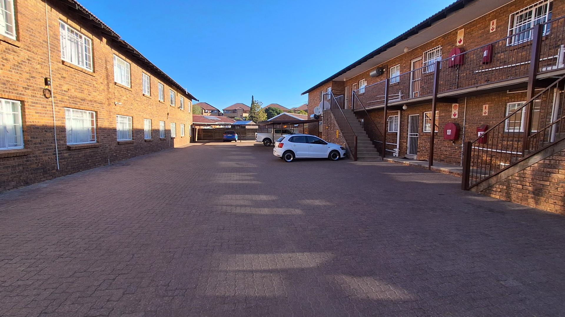2 Bedroom Flat for Sale - Mpumalanga