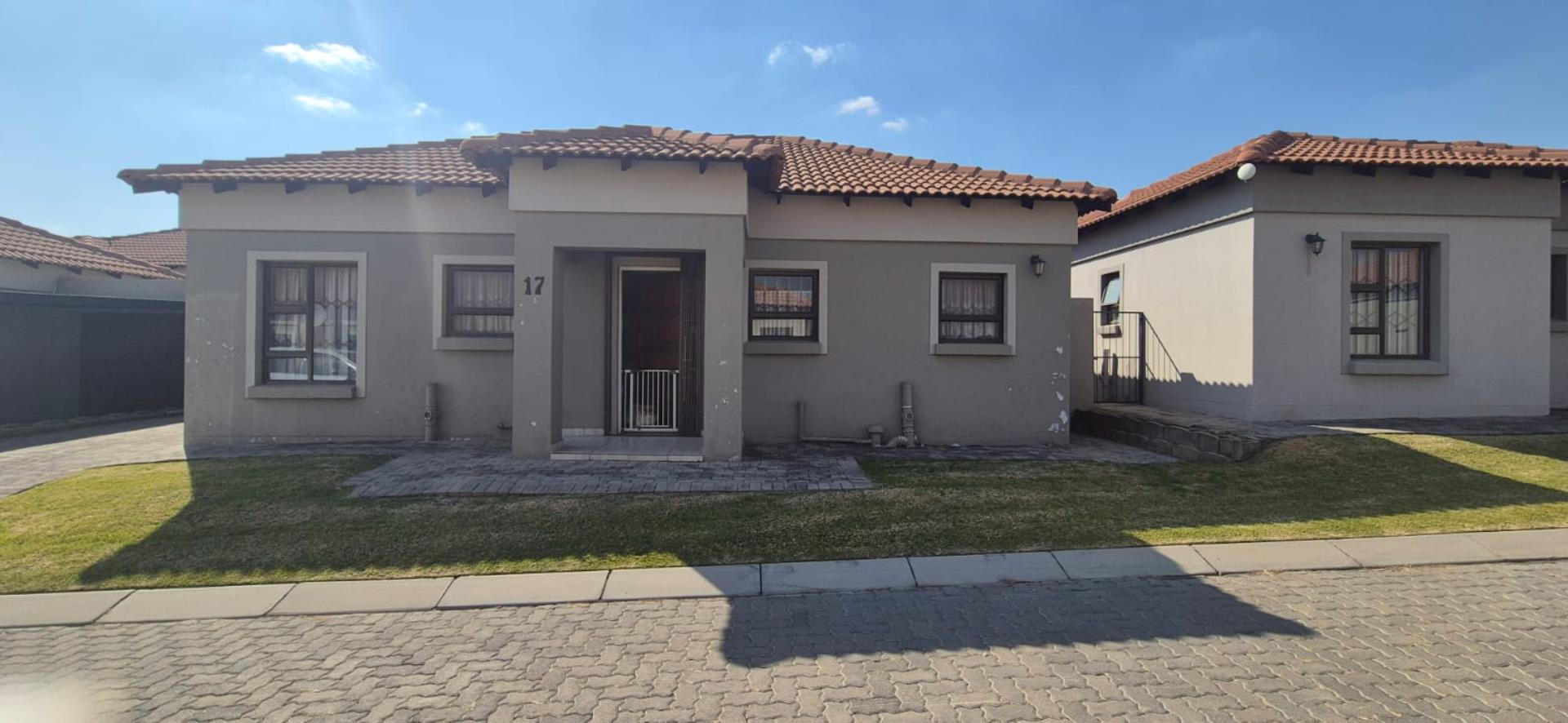 3 Bedroom Townhouse for Sale - Mpumalanga