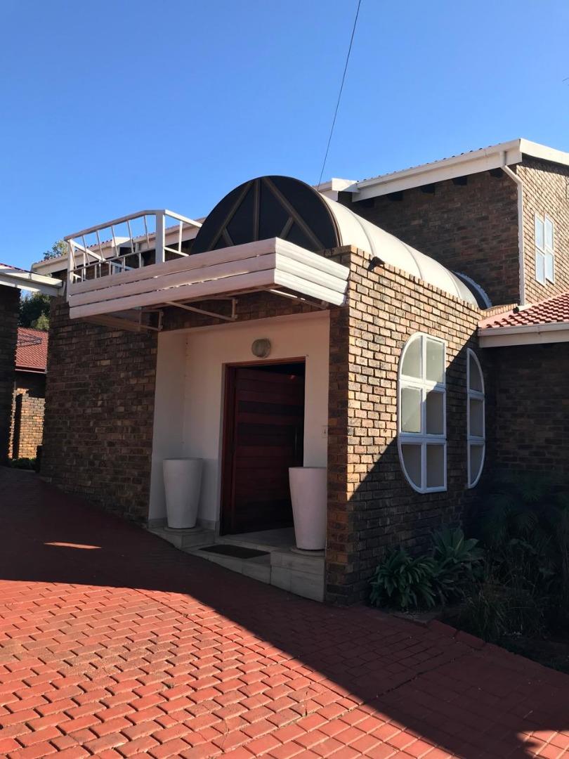 4 Bedroom House for Sale - Gauteng