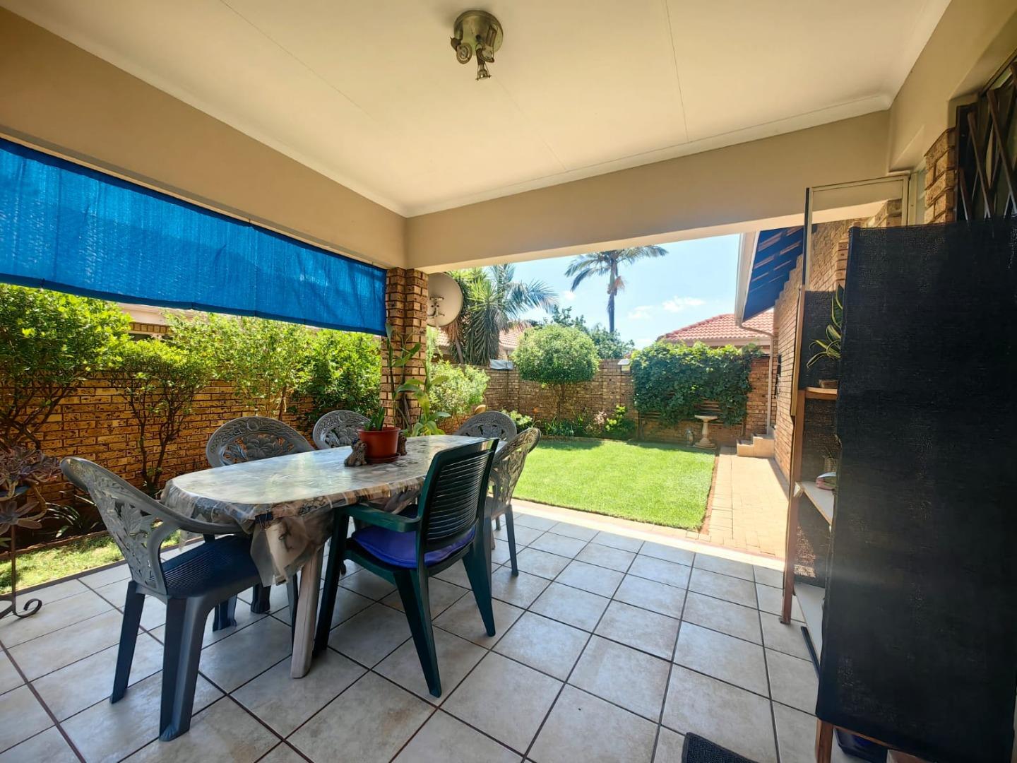 2 Bedroom Simplex for Sale - Gauteng