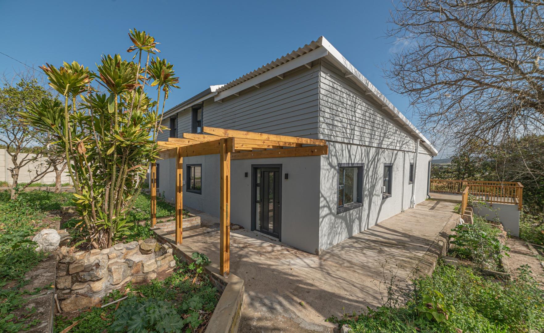 5 Bedroom House for Sale - Western Cape