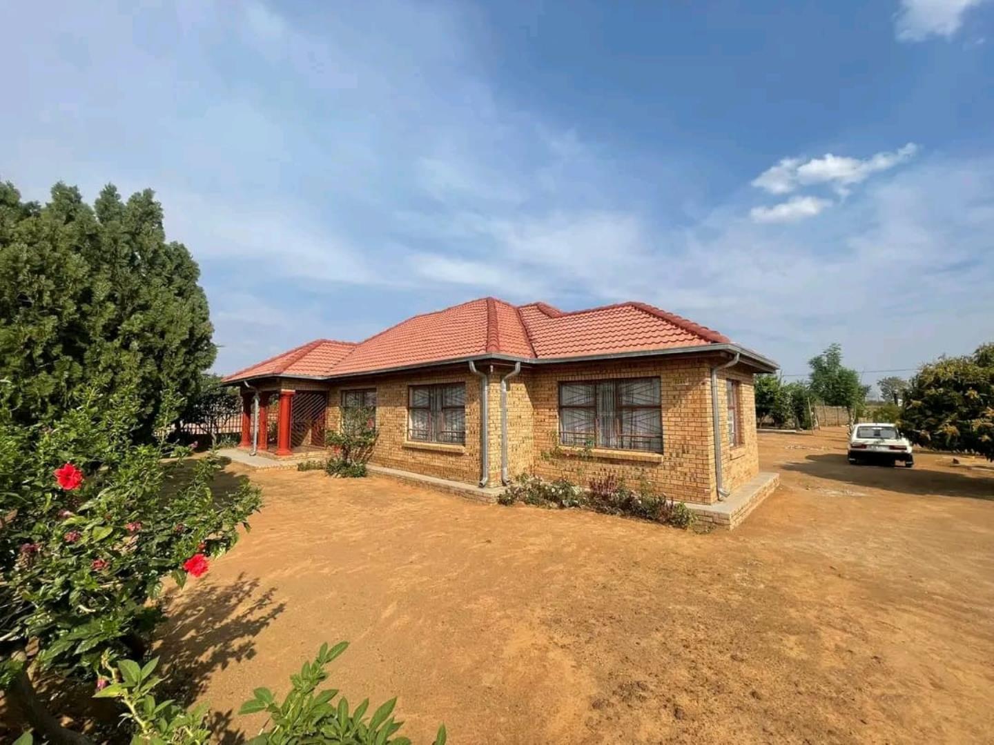 4 Bedroom House for Sale - Gauteng
