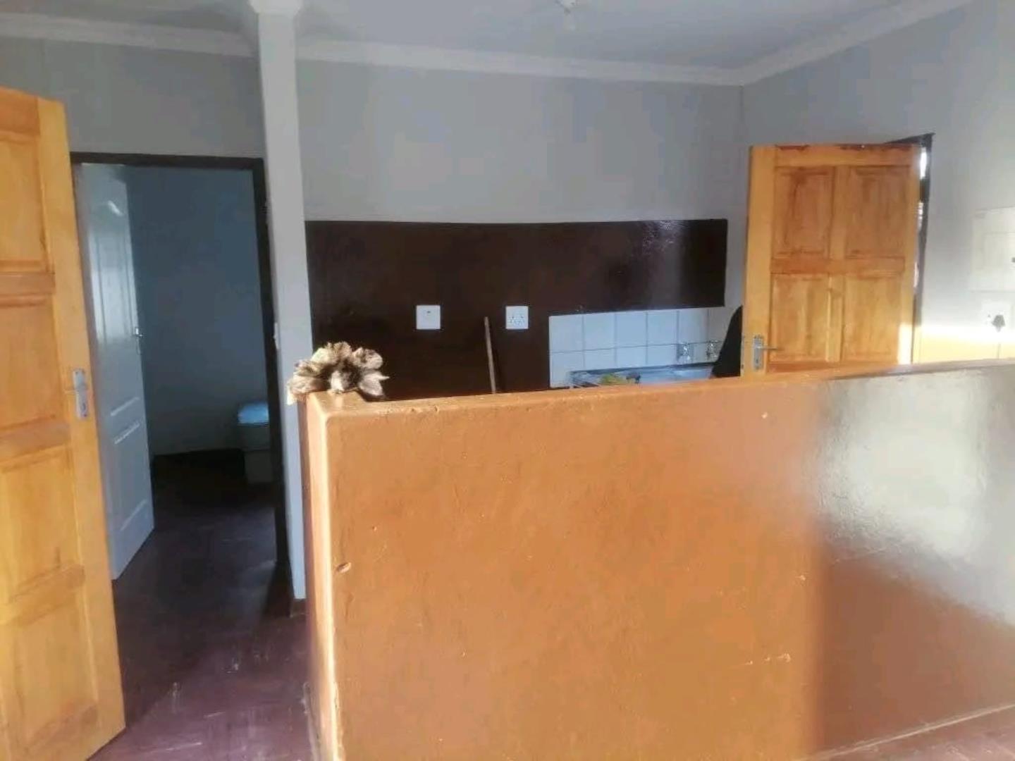 755545_z7_tshepo6.jpg