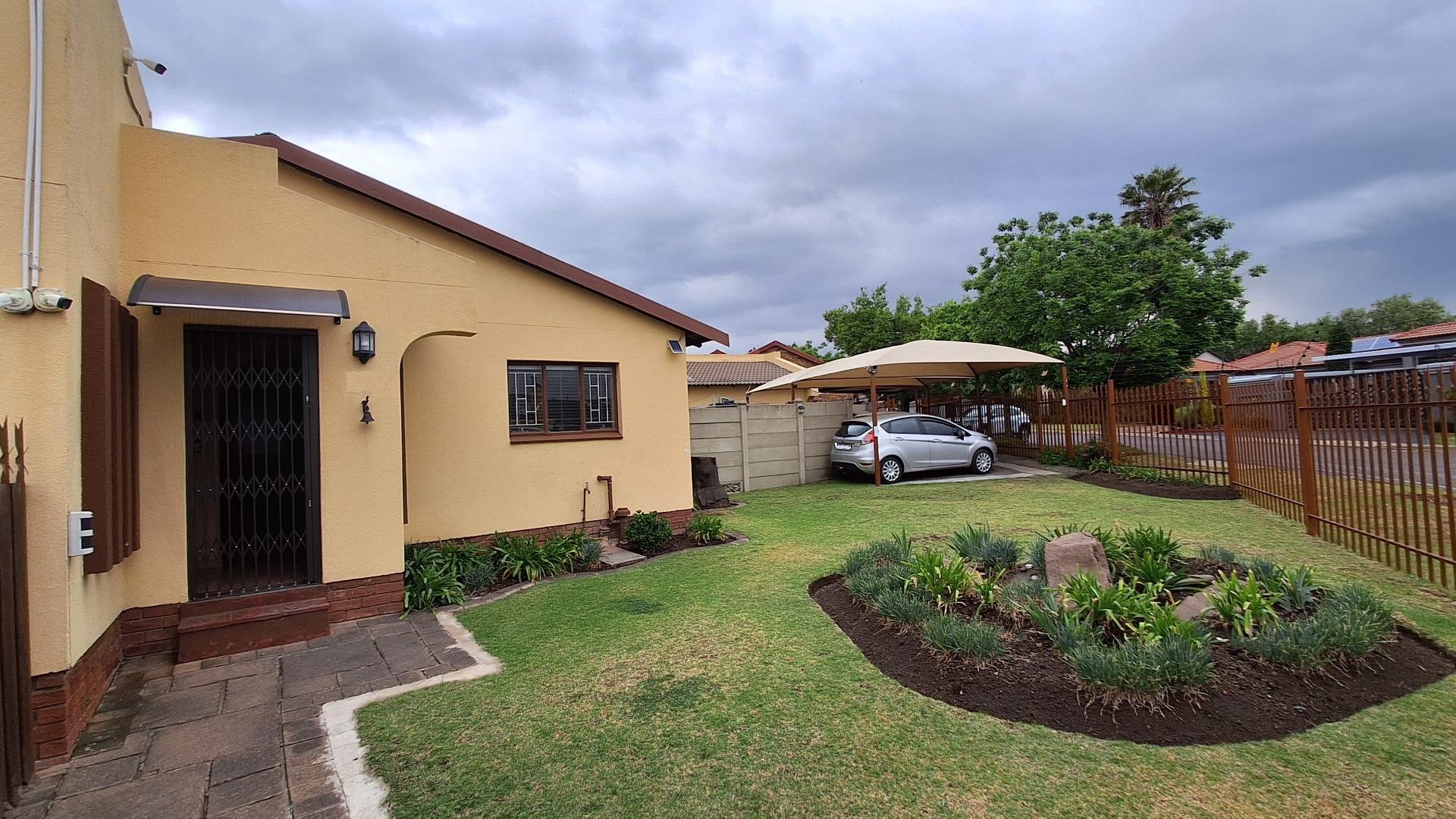 4 Bedroom  House for Sale in Secunda - Mpumalanga