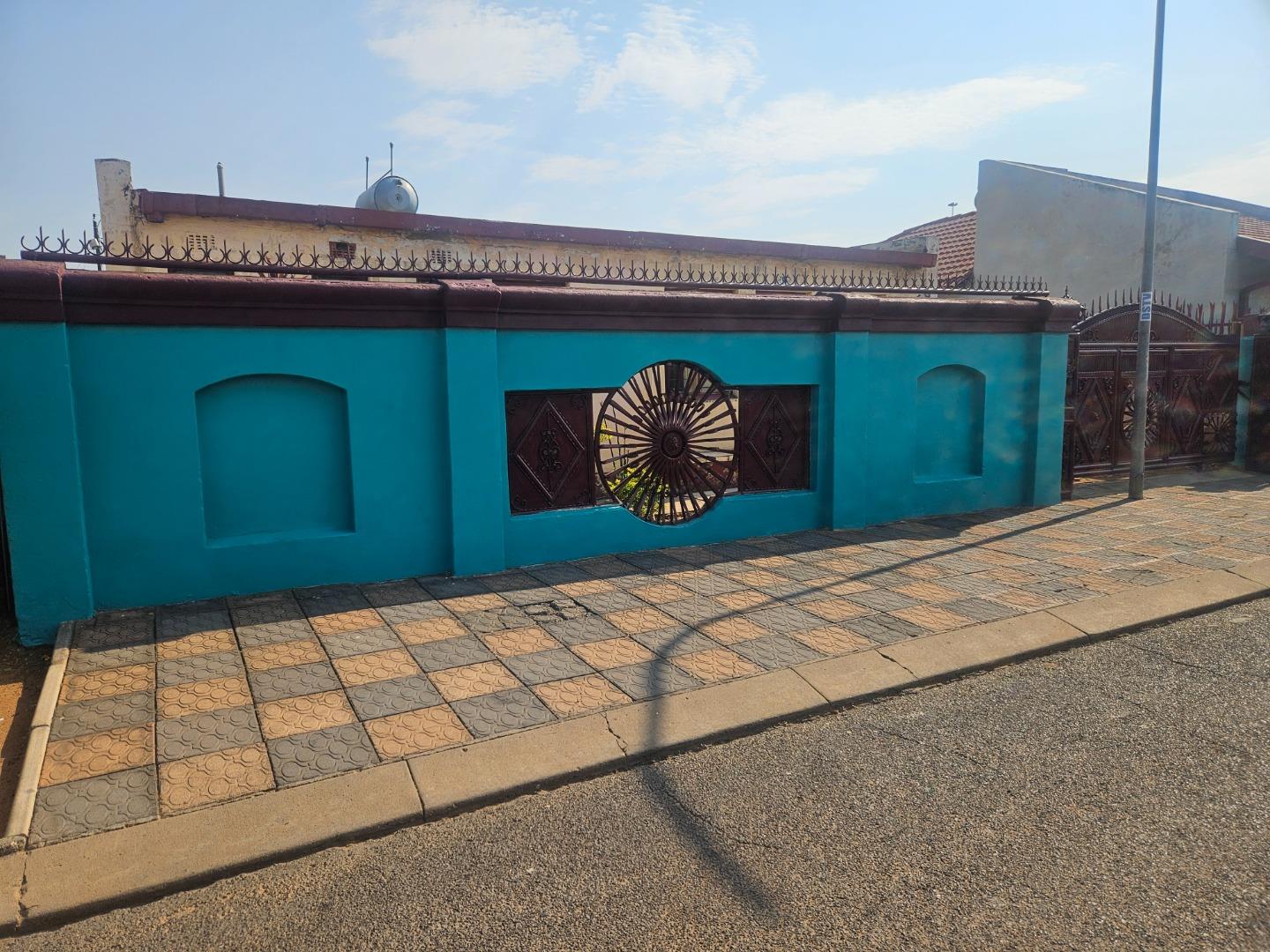 5 Bedroom House for Sale - Gauteng