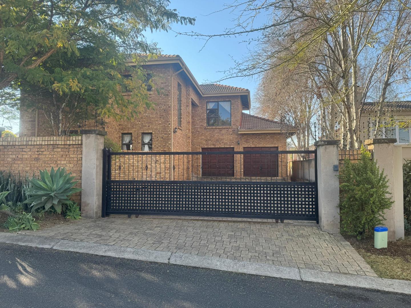 5 Bedroom House for Sale - Gauteng