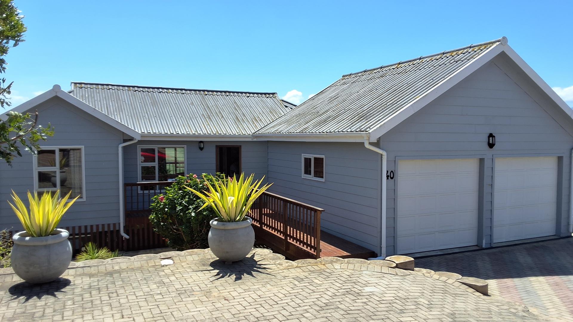 4 Bedroom House for Sale - Western Cape