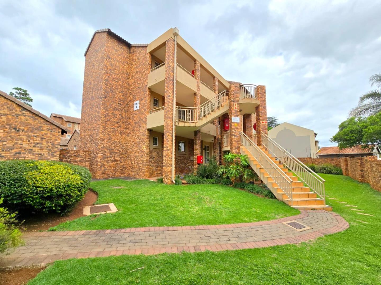 2 Bedroom Apartment for Sale - Gauteng