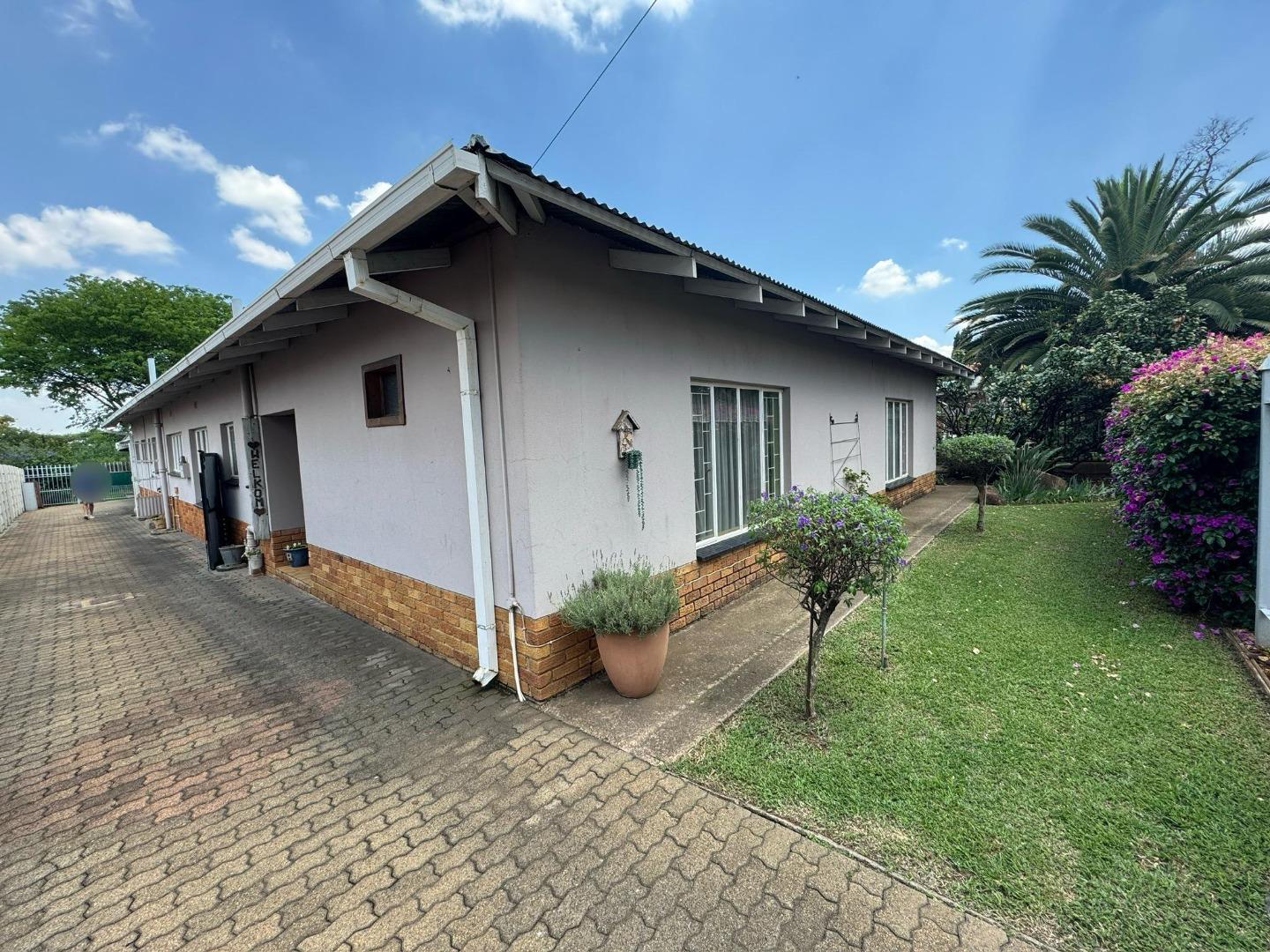 4 Bedroom  House for Sale in Pretoria - Gauteng